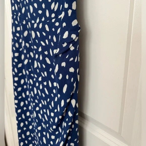 Reformation Kourtney Midi Slit Dress in Moray size 2 - Picture 4 of 14